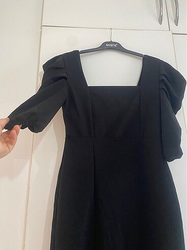 H&M Siyah balon kol kısa elbise