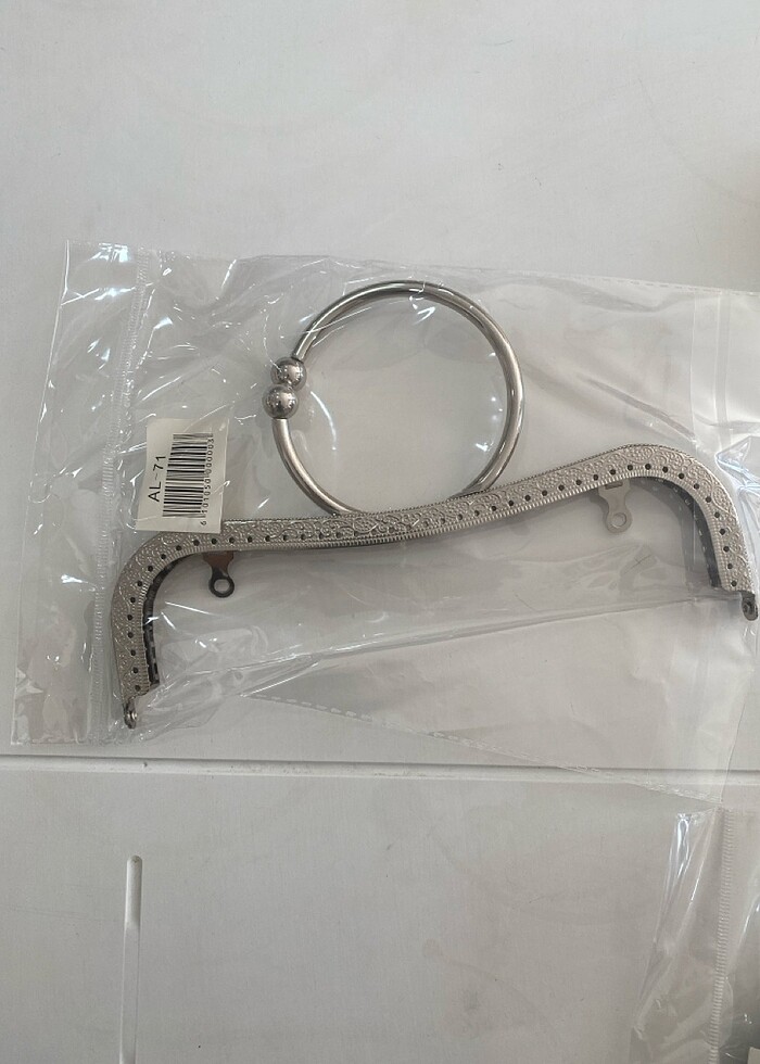 Metal yuvarlak saplı çanta bursu - Görsel 3