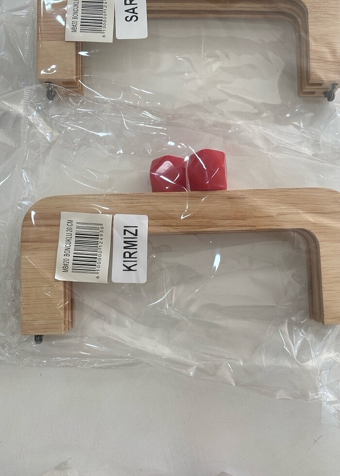 Renkli boncuklu ahşap burs - Görsel 3