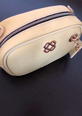 Bej Zincir Detaylı Deri Kadın Çanta - Görsel 5