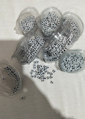 Gri Harfli Tırnak Süslemeleri - Görsel 4