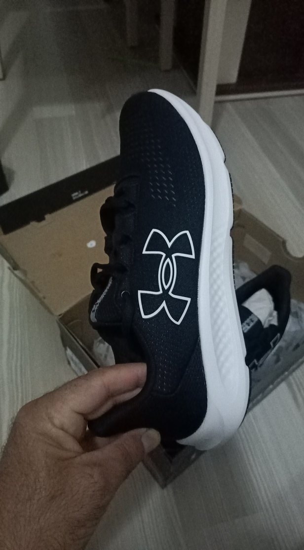 Under Armor 44 numara orijinal mağza mali sıfır ayakkabı - Görsel 4