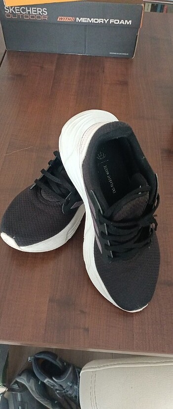 38,5 Beden Adidas galaxy 6w bayan ayakkabı