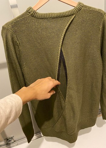 Zara Premium Kadın Haki Sırt Dekolteli Triko Kazak - Görsel 5