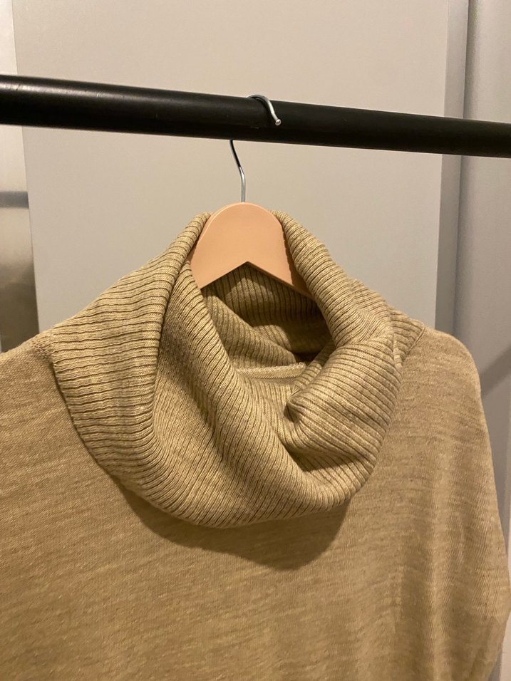 Bej Kadın Triko Boğazlı Kazak - Görsel 3