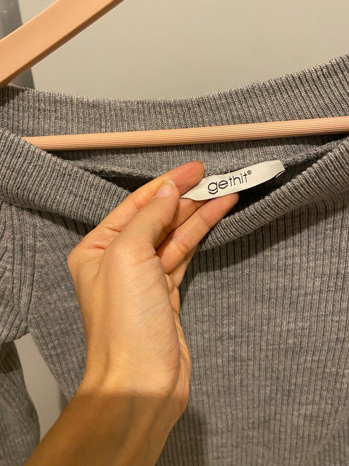 Gri Kadın Triko Kayık Yaka Kazak - Görsel 3