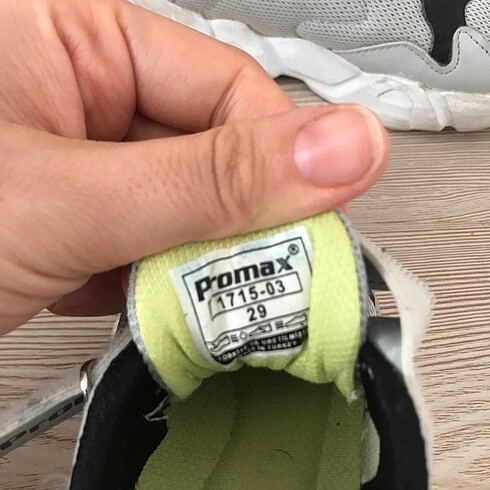 29 Beden Yepyenı spor ayakkabı