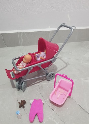Barbie Bebek Arabası ve Aksesuarları