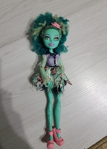 Monster high