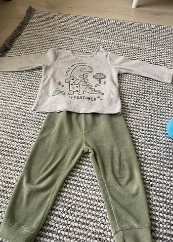 Kadife Erkek Bebek Takımı - Görsel 3