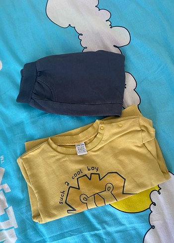 Uzun Kollu Sarı Baskılı Bebek Takımı - Görsel 4