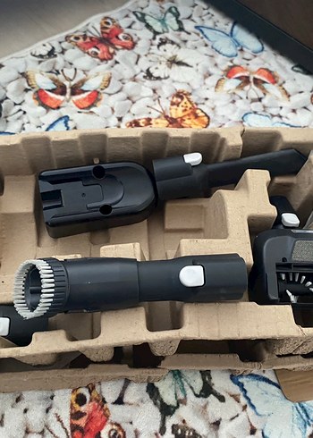 Philips Mavi Kablosuz Dikey Süpürge büyük başklik silipsüpüruyor - Görsel 7