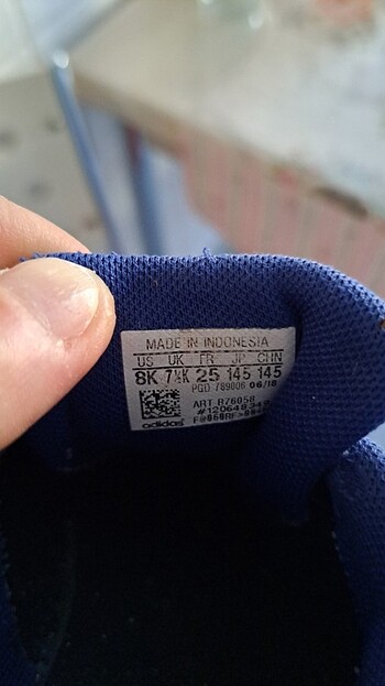 Adidas 25 numara orjinal adidas ayakkabı 