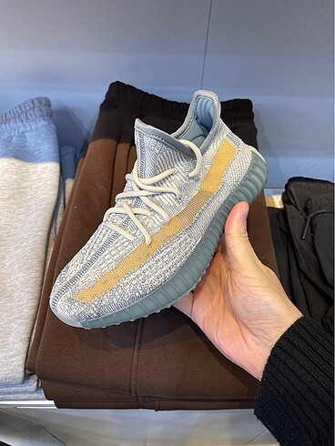 Adidas yeezy