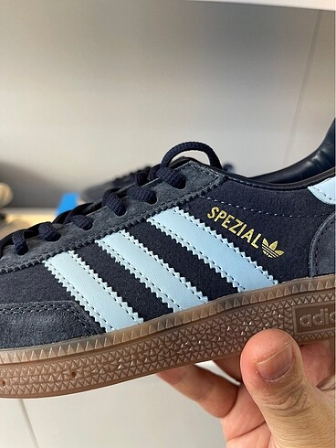 Adidas Spezial navy blue