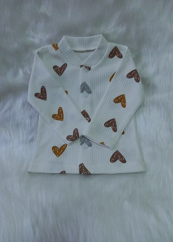 Beyaz Örgü Kalp Desenli Bebek Kız Takımı - Görsel 3