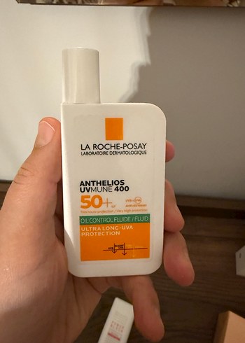 La Roche-Posay Anthelios 50+ Güneş Koruyucu Sıvı - Görsel 2