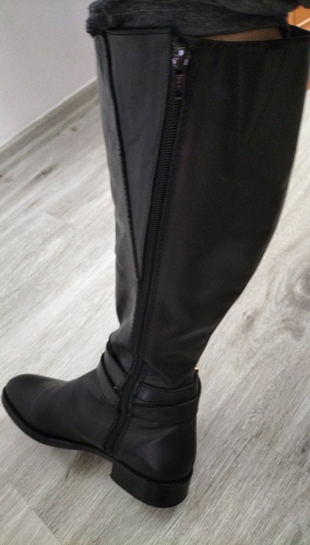 Siyah Deri ici astarlıTokalı uzun Çizme genisletme lastikli - Görsel 3