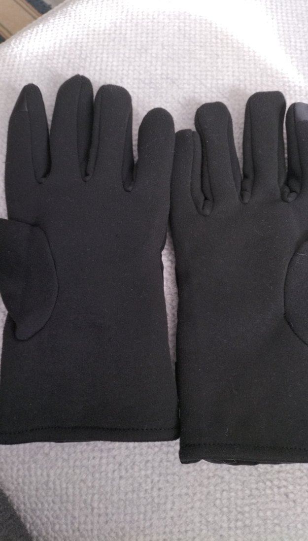 Siyah Tokalı Kadın Eldiveni - Görsel 4