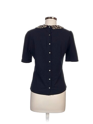 m Beden Zara Bluz %70 İndirimli.