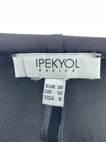 38 Beden siyah Renk ipekyol Düz Kesim %70 İndirimli.