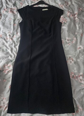 38 Beden Siyah düz klasik elbise