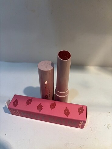 Beden REVOLUTION POUT BALM MOCHA