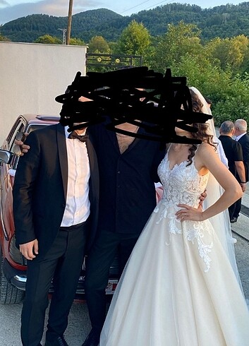 Vakko Gelinlik ve damatlık