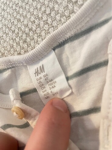 H&M 3-4 yaş çocuk pamuklu tişört