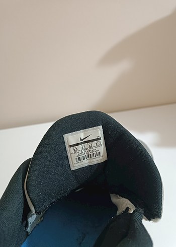 Beyaz Gri Baskılı Basketbol Ayakkabısı - Görsel 7