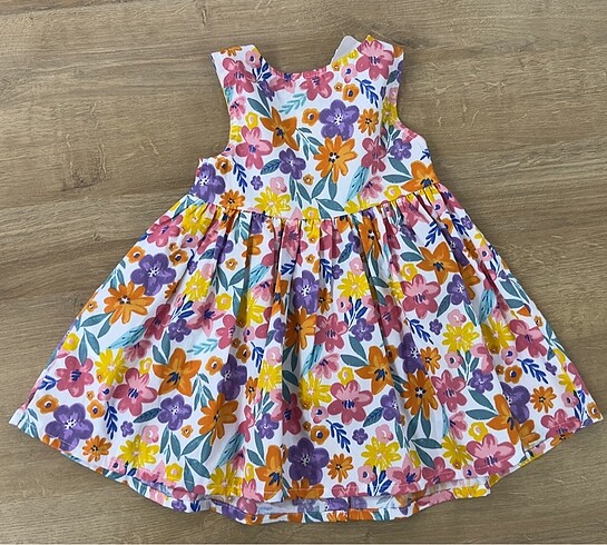LC Waikiki LCW çiçekli bebek elbise