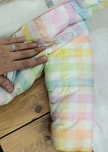 Bebek için Pastel Renkli Baskılı Önlük - Görsel 4