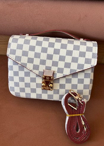 Louis Vuitton LV Çanta