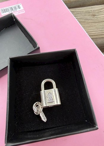 Kadınlar için kilit ve anahtar pandora charm - Görsel 5