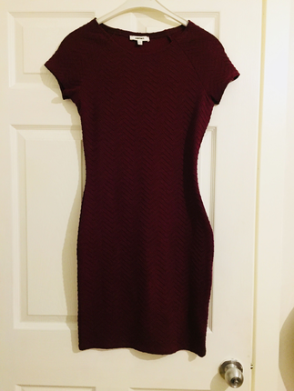 Bordo esnek elbise 