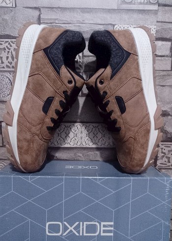 43 Beden Erkek Kahverengi Süet Bağcıklı Sneaker