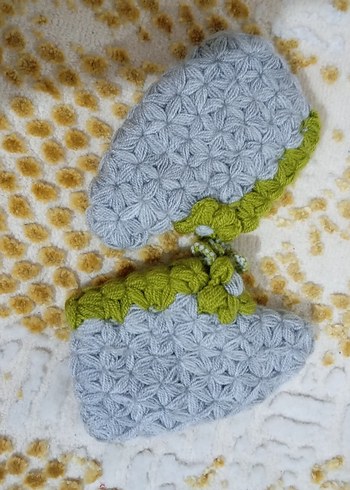 Nakışlı Pembe Örgü Kız Bebek Patik - Görsel 2