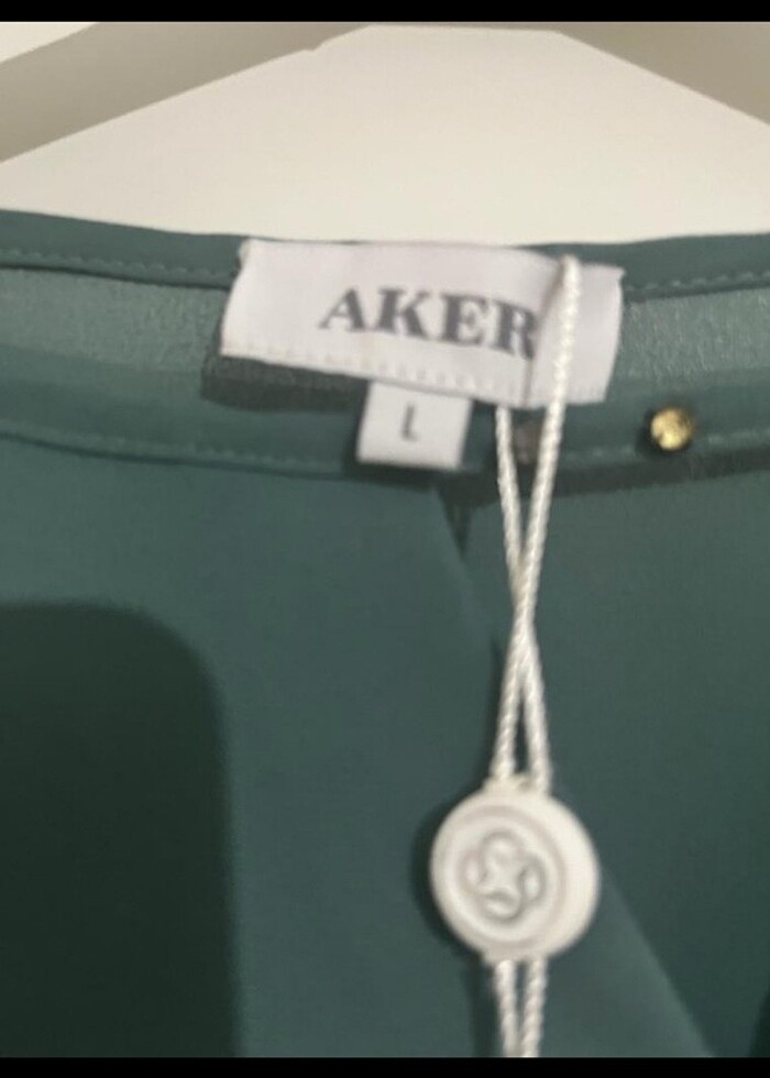 Etiketli aker bluz - Görsel 2