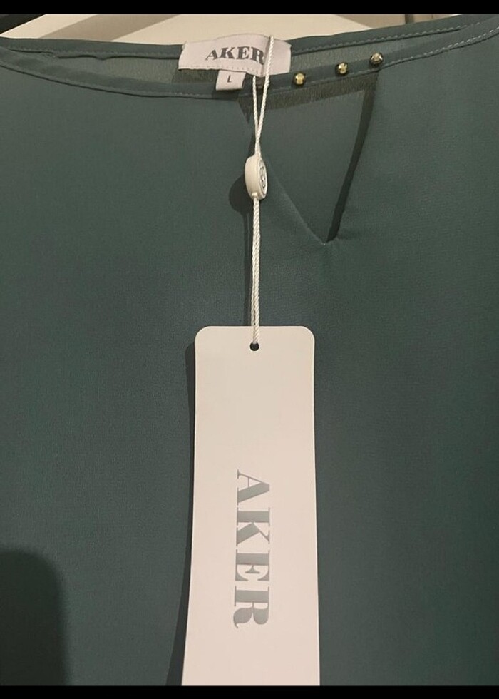 Etiketli aker bluz - Görsel 3