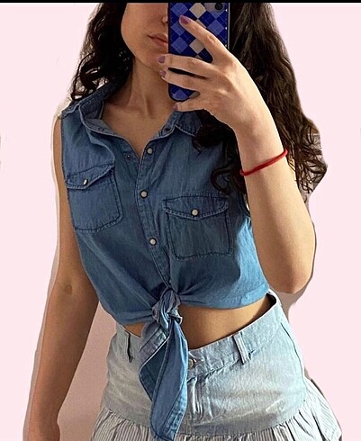 Colins kolsuz bağlamalı crop gömlek