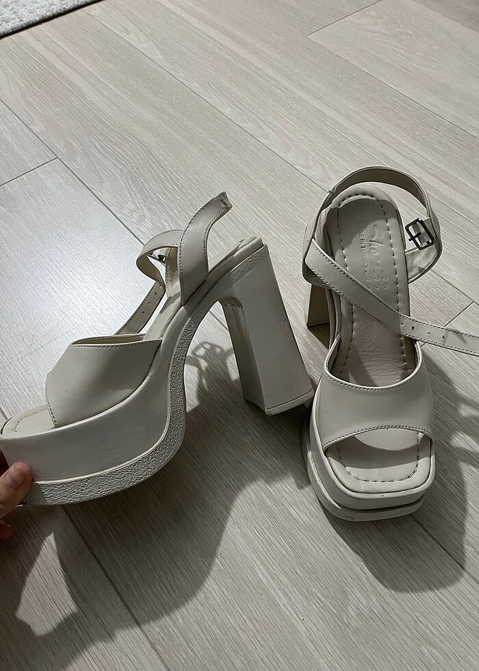 Platform topuklu ayakkabı - Görsel 3
