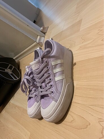 38 Beden Adidas nizza lila platform