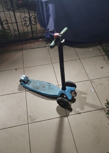 Beden mavi Renk Mavi Üç Tekerlekli Çocuk Scooterı