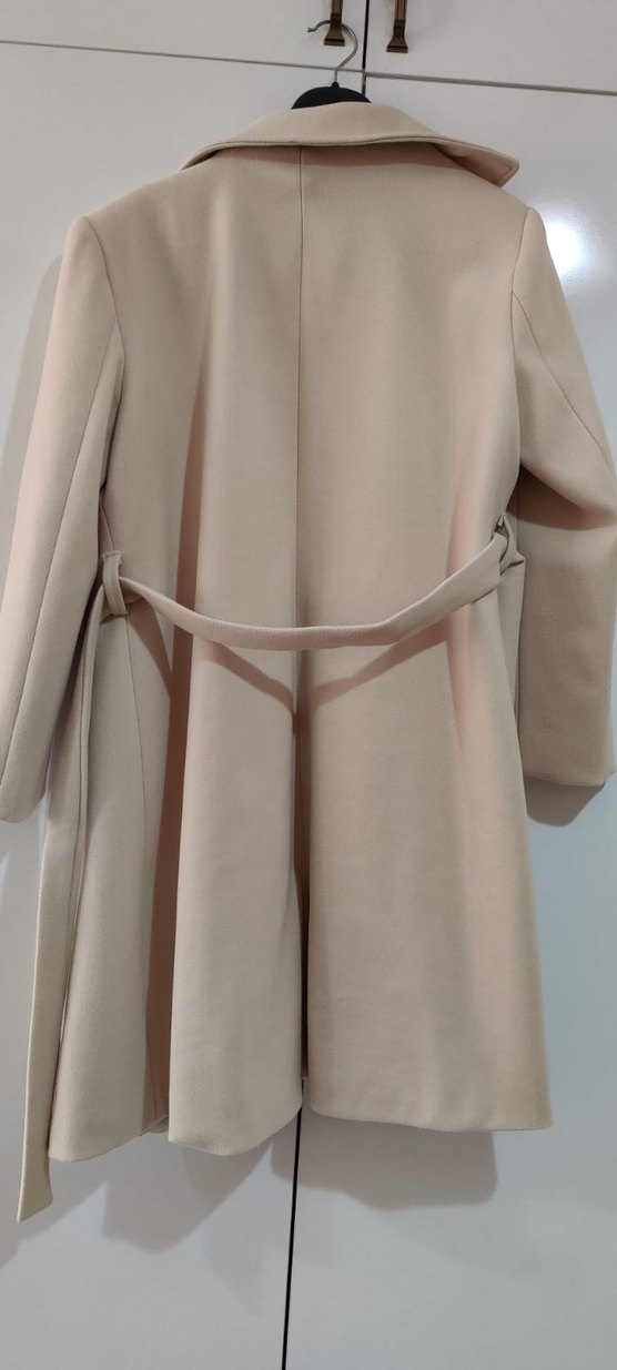 Bej Kadın Uzun Düğmeli Klasik Kaban - Görsel 2