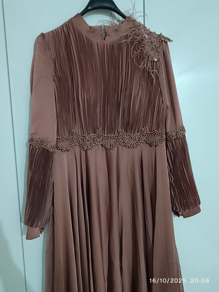 Bej Drapeli Kadın Uzun Abiye - Görsel 2