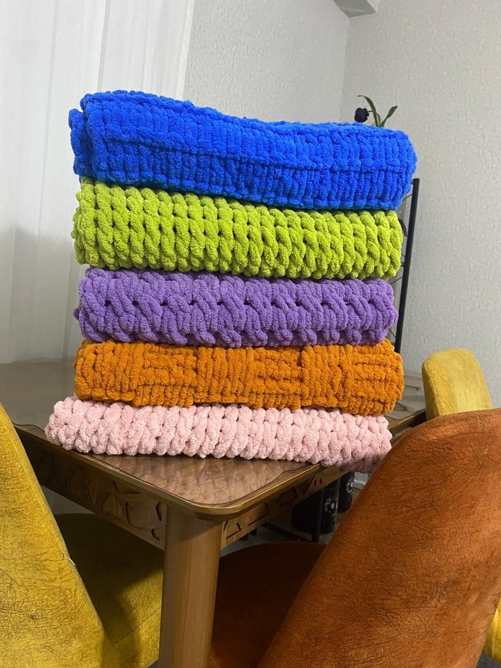 Çocuklar için renkli örgü battaniye - Görsel 2