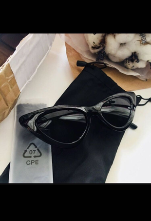 Cateye güneş gözlüğü