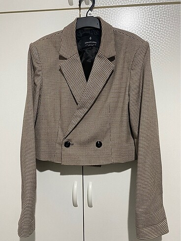 Crop blazer