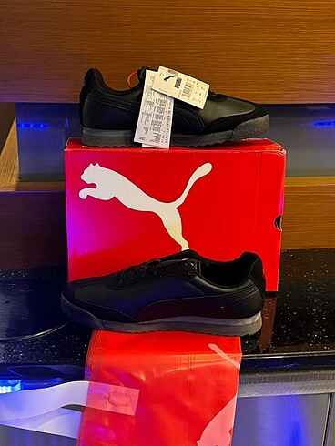 40 Beden siyah Renk Puma roma