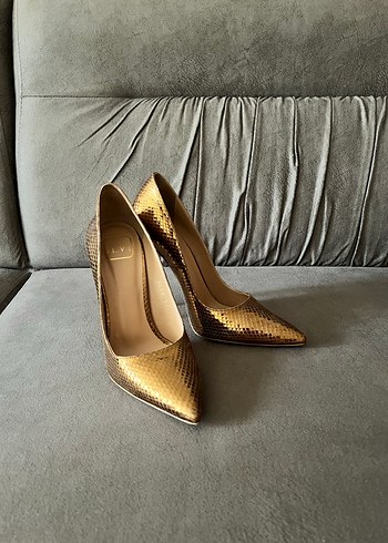 37 Beden İlvi Stiletto
